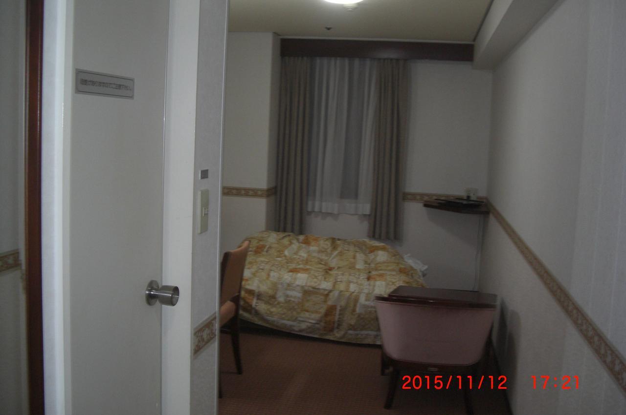 Amuzu Hotel Toyama Eksteriør billede